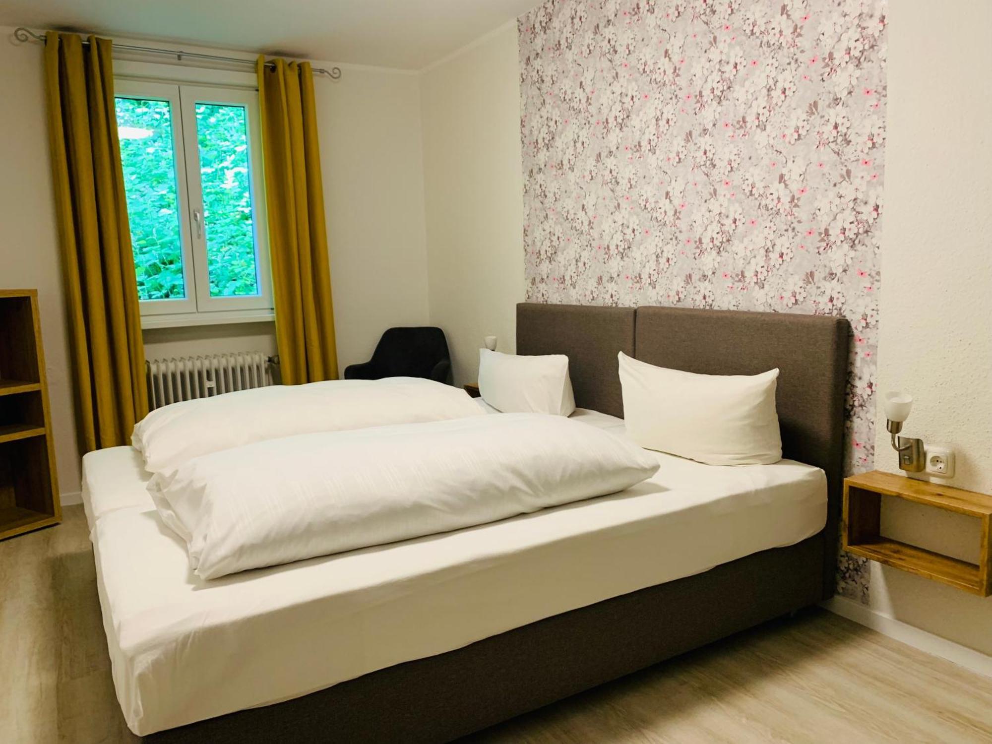 Hotel-Restaurant Buger Hof Bamberg Room photo